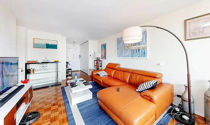 Rented by Douglas Elliman | media 3