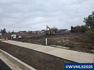 1251 Brown St, Woodburn, OR 97071