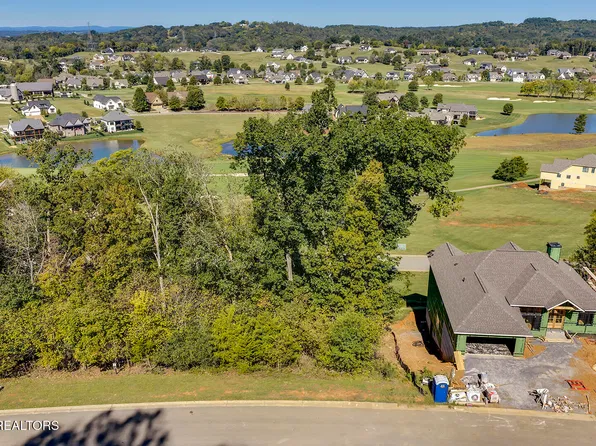 585 Black Cove Ln, Loudon, TN 37774