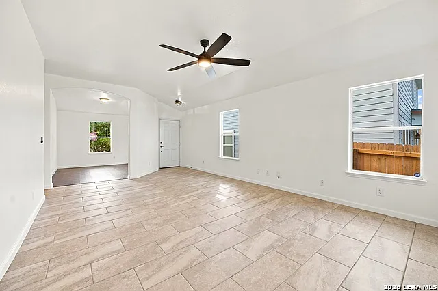 5107 Badland Beacon — Photo 7