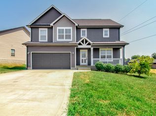 1195 Eagles Nest Ln, Clarksville, TN 37040