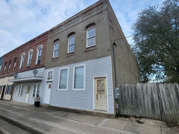 112 Main St, Kingston, IL 60145