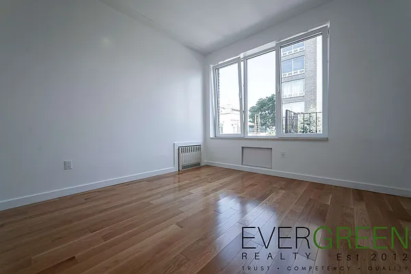 Rented by Commercial Capital Resources INC | media 10