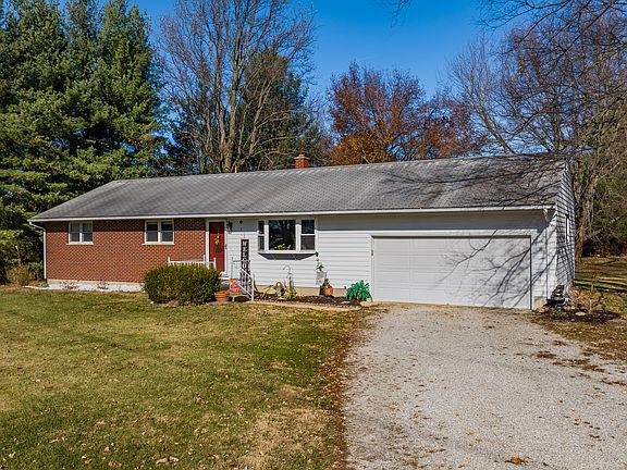 3rd image of 1432 State Road 46 E