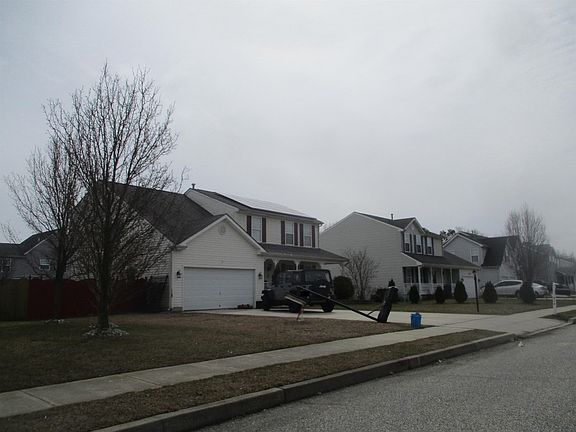 2nd image of 412 Holly Ave
