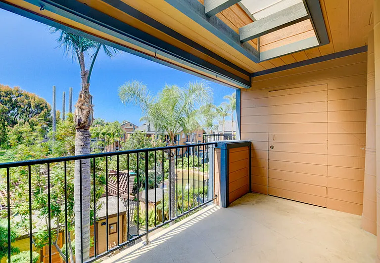 4007 Layang Layang Cir #B — Photo 3