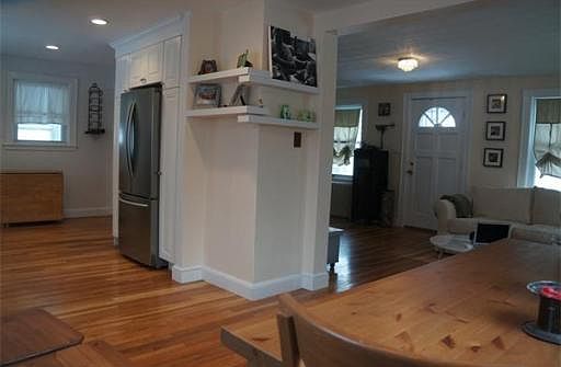 2nd image of 70 Winfield St