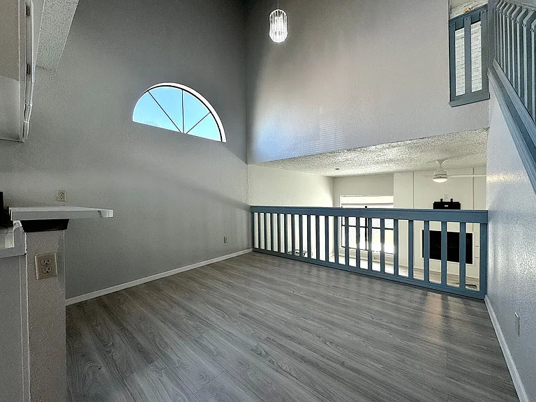 11145 Loma Escondida Dr — Photo 5