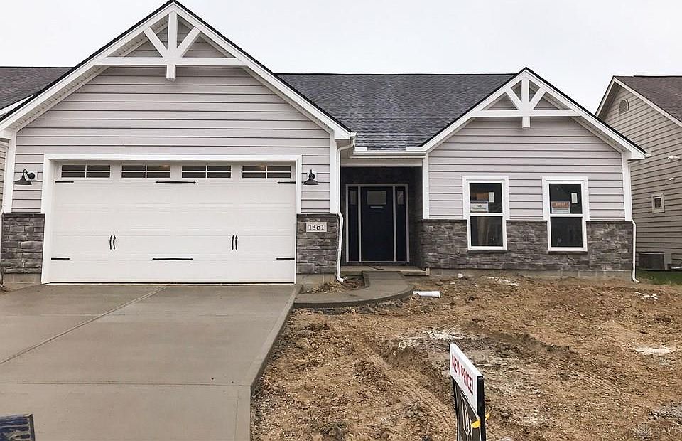 1st image of 1361 Bourdeaux Way