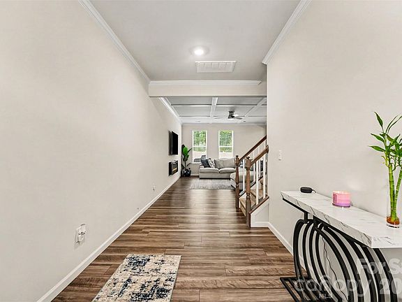 3rd image of 8216 Merryvale Ln