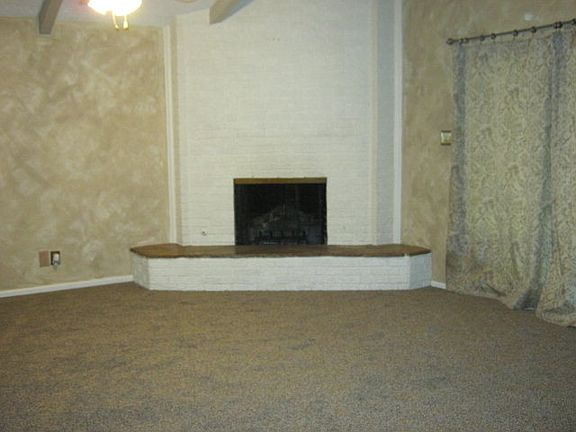 3rd image of 4211 Stillwood Ln