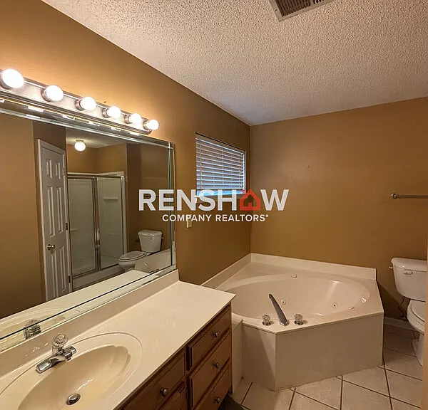 8255 Cross Point Dr — Photo 17