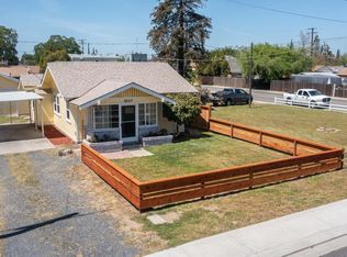 2207 5th St, Hughson, CA 95326