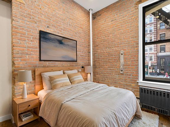 4th image of 60 2nd Ave #1