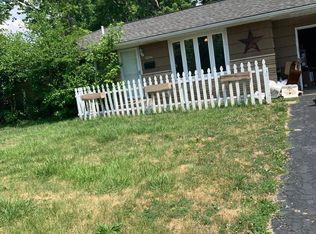 3294 Woodlawn Ave, Grove City, OH