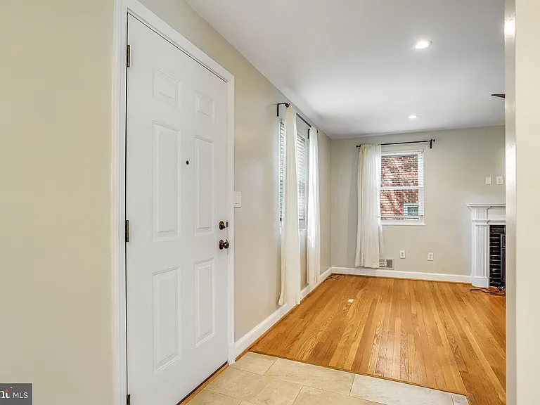 2603 Spencer Rd — Photo 2