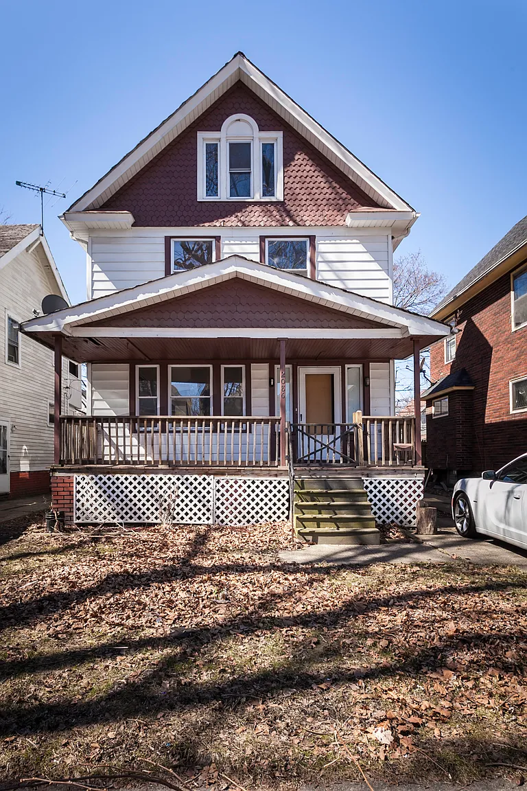 2086 W 89th St photo 1