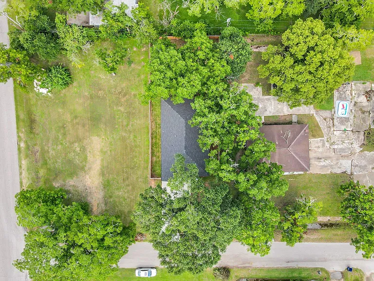 701 S Morgan St — Photo 30