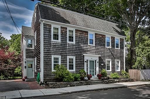 3rd image of 92 Prospect St