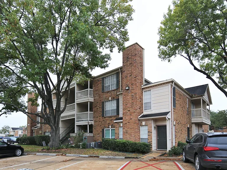 2626 Holly Hall St #511 — Photo 19
