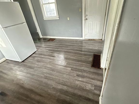 3rd image of 427 W Marion St #4135D1407
