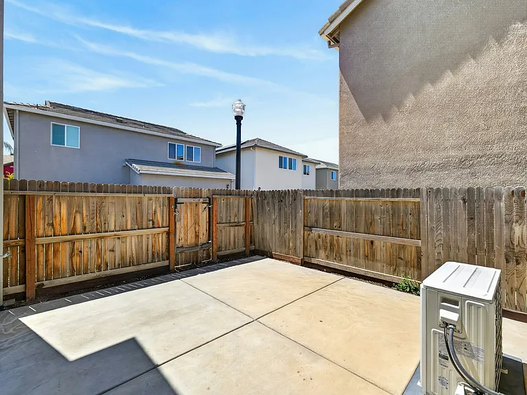 3432 Bayou Way — Photo 32