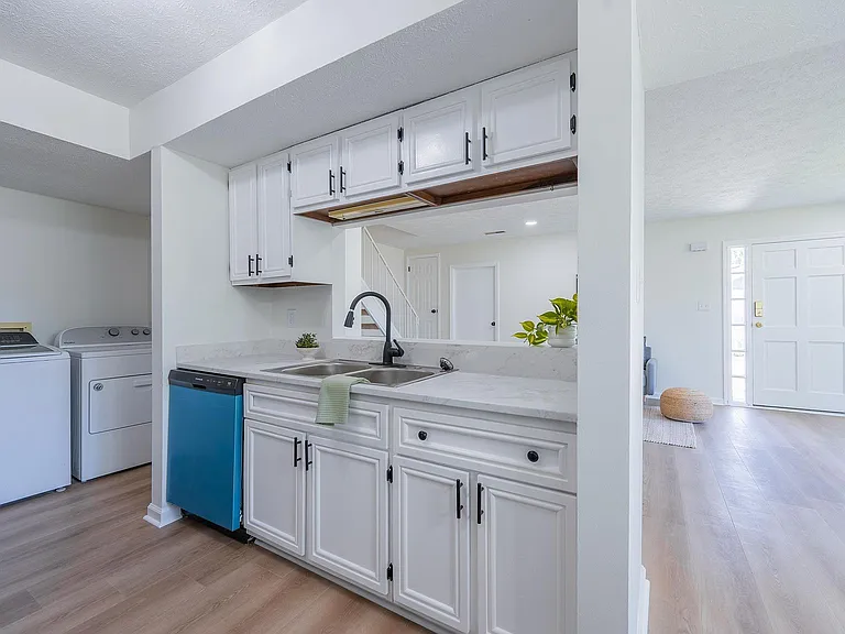 3123 S Eden Dr — Photo 14