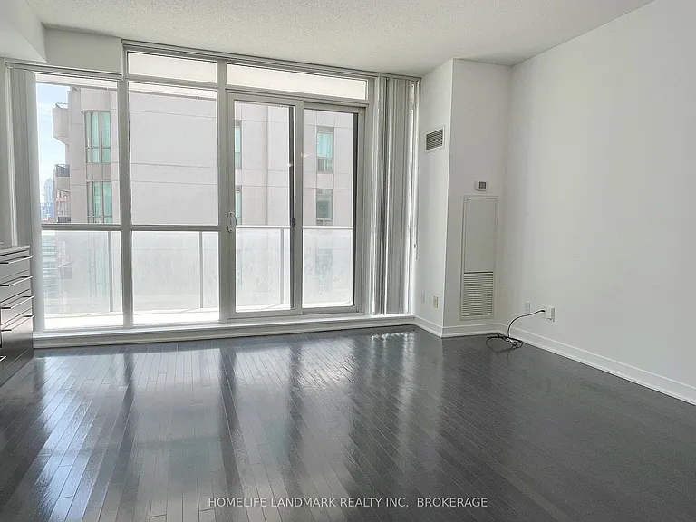 770 Bay St #2508 — Photo 37