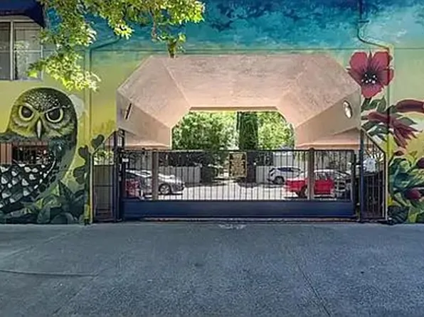 1607 10th St APT 2, Sacramento, CA 95814