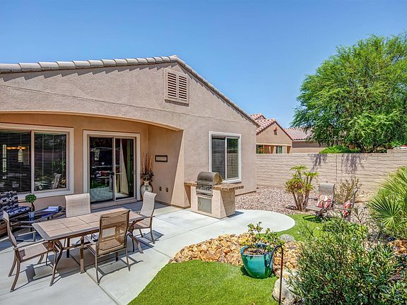 2nd image of 41190 Calle Pueblo