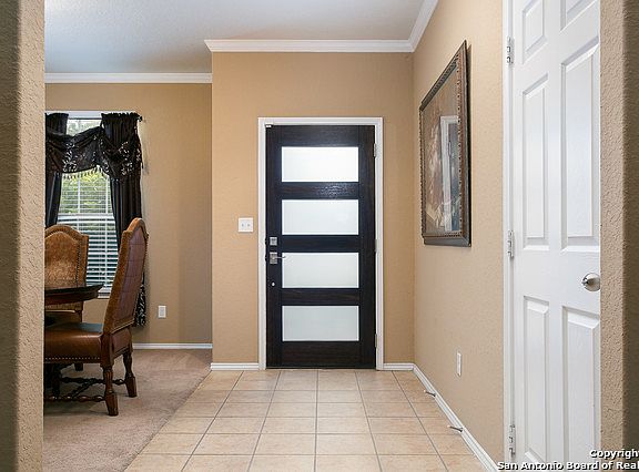 3rd image of 12434 Crockett Way