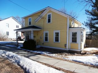 17 School St, Vergennes, VT 05491