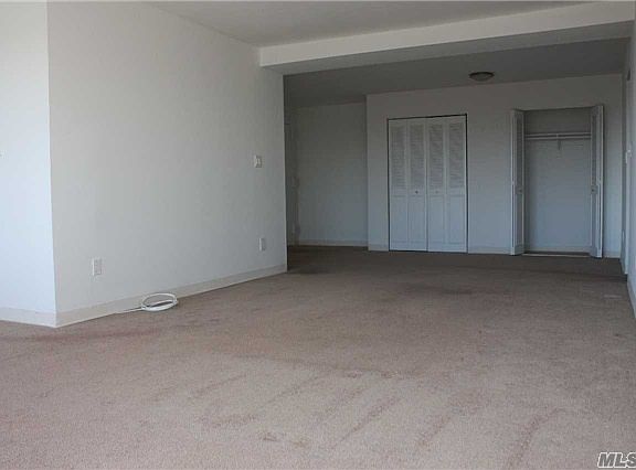5th image of 235 Park Ave