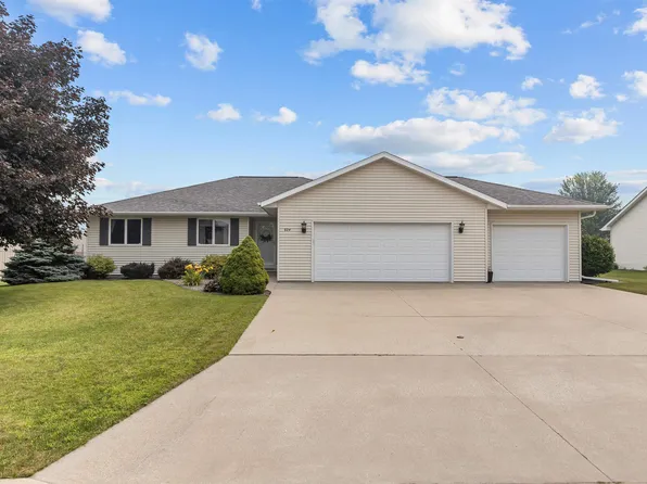 824 S Mill St, Hortonville, WI 54944
