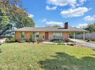 80 Ridgeview Cir, Roanoke, VA 24019