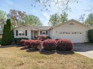 8 Woodtrace Cir, Greenville, SC 29615