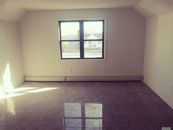 3rd image of 9219 51st Ave #3F