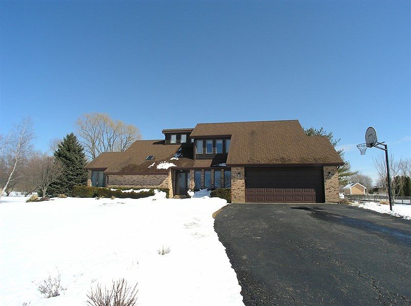 1st image of 17659 S Larkspur Ct