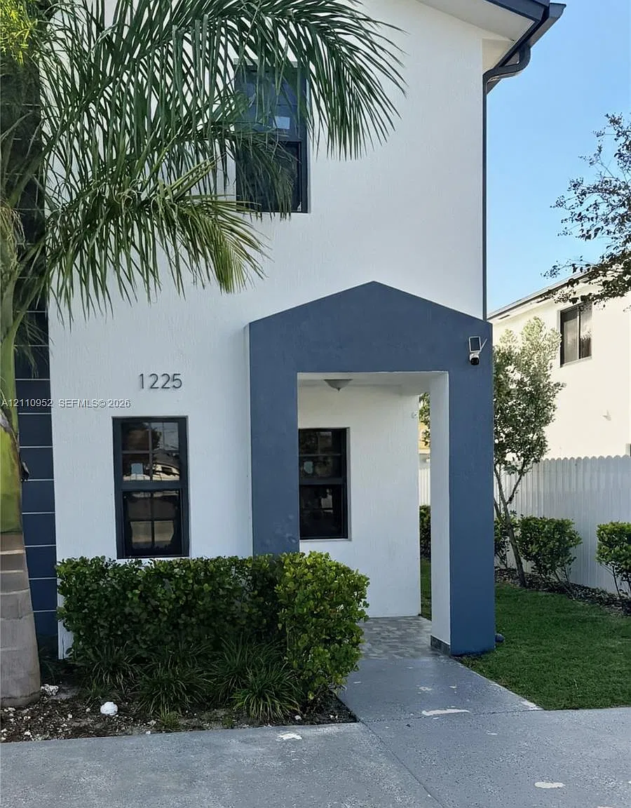 Mac Arthur Homesites — Photo 3