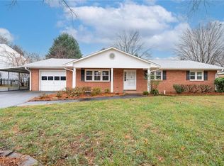 6070 Blue Bonnet Ln, Winston Salem, NC 27103