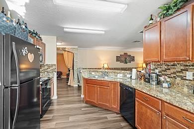 5th image of 2665 Rotherham Rd