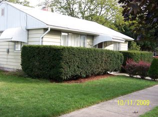 4446 Amelia Ave, Lyons, IL
