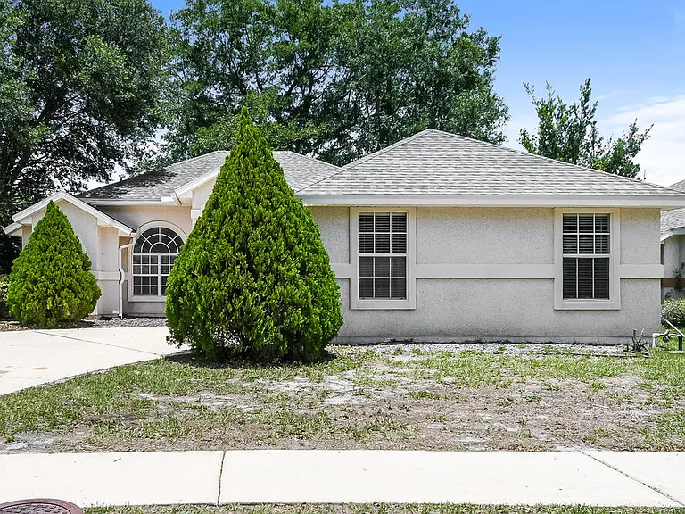 3445 Shelley Dr — Photo 1