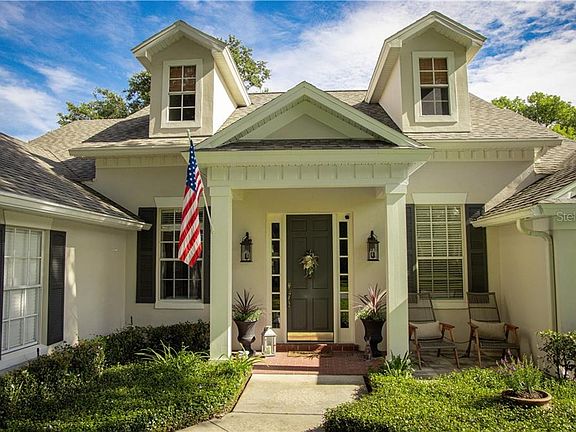 3rd image of 3023 Crystal Oak Ct