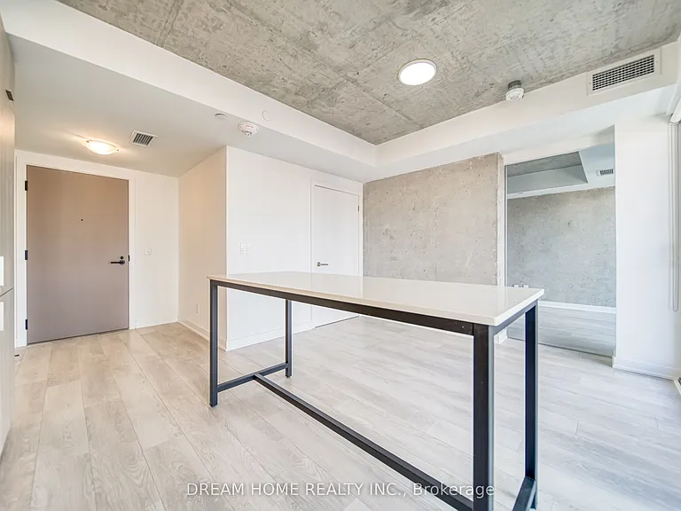 47 Mutual St #1004 — Photo 11