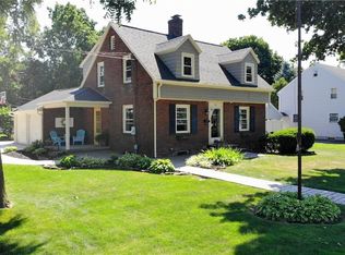 106 W Main St, Webster, NY 14580