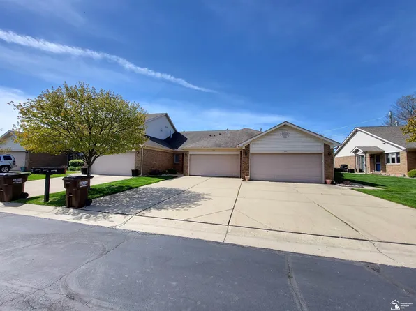934 May Dr, Monroe, MI 48161