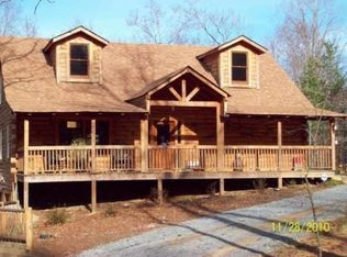 677 E Valley Rd, Rydal, GA 30171