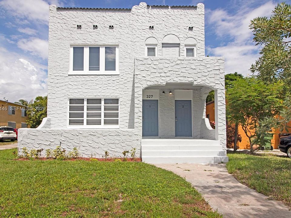 1st image of 327 SW 20th St Unit 2