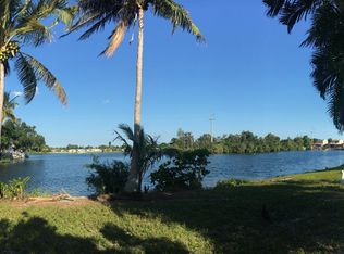 6521 W 16th Ave, Hialeah, FL 33012